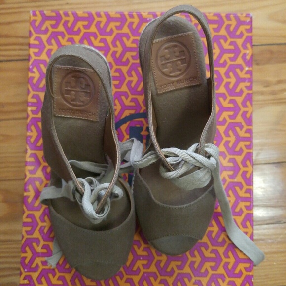 Tori Burch Espadrilles - Picture 2 of 4